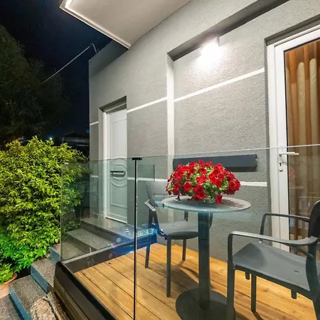 S&s Apartamet * Sarandë